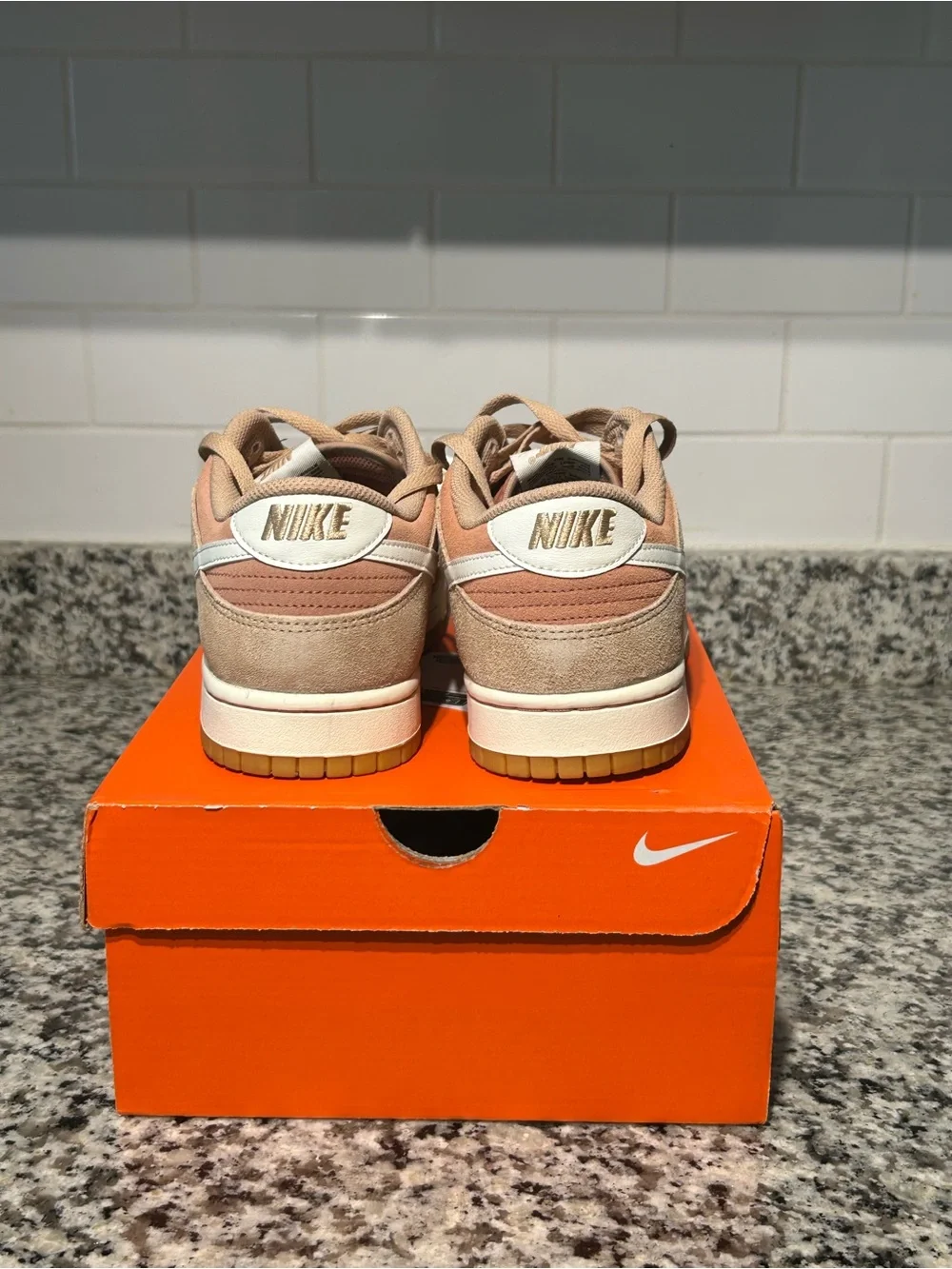 Nike Men's Low-Top Sneakers in Tan and Coral with White Swoosh
